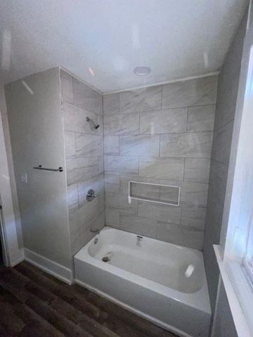 318 SIMPSON AVE, Memphis, TN 38106