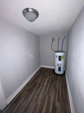 318 SIMPSON AVE, Memphis, TN 38106