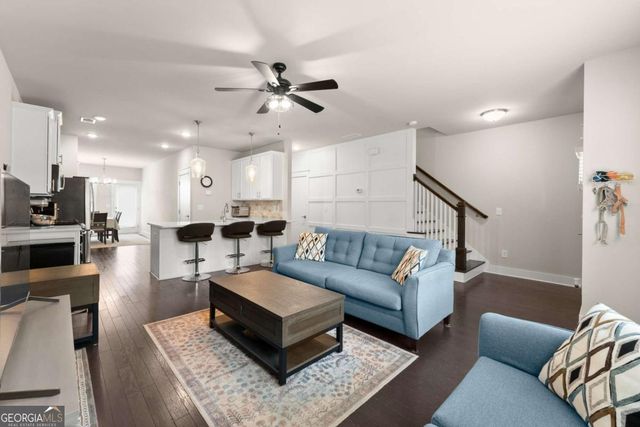 187 Panther Point Lane, Lawrenceville, GA 30046