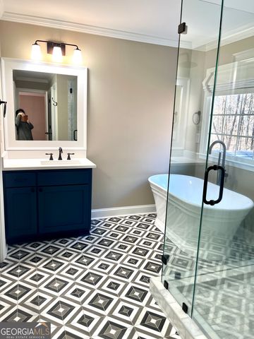 1211 Club Cove Drive, Greensboro, GA 30642