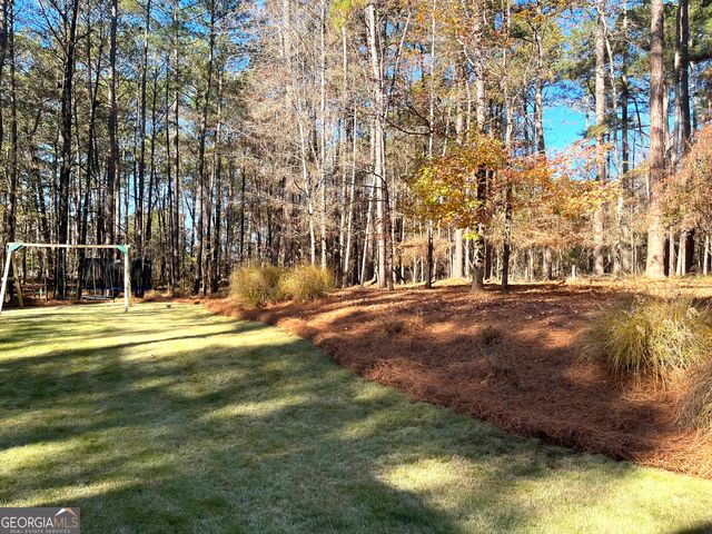 1211 Club Cove Drive, Greensboro, GA 30642