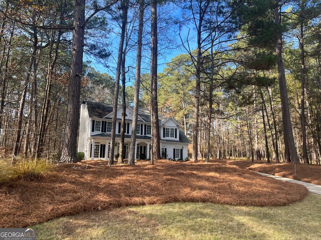 1211 Club Cove Drive, Greensboro, GA 30642