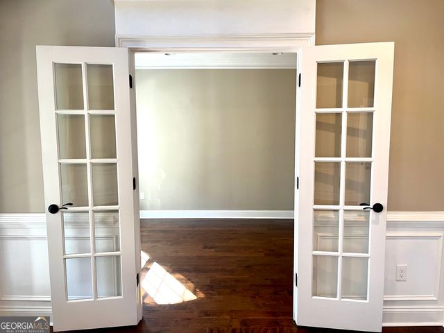 1211 Club Cove Drive, Greensboro, GA 30642