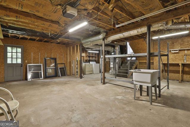 157 Hyde Circle, Newnan, GA 30263