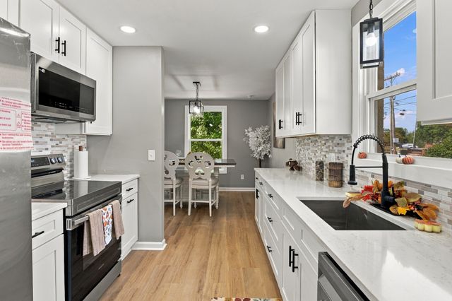 3021 Blackwood Dr, Nashville, TN 37214