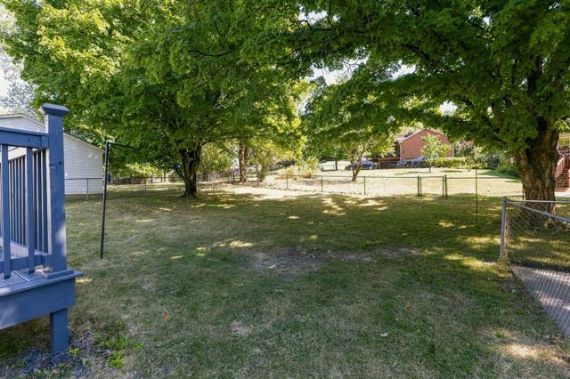 3021 Blackwood Dr, Nashville, TN 37214