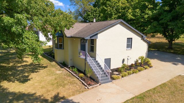 3021 Blackwood Dr, Nashville, TN 37214