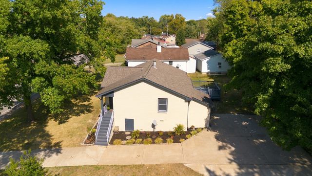 3021 Blackwood Dr, Nashville, TN 37214