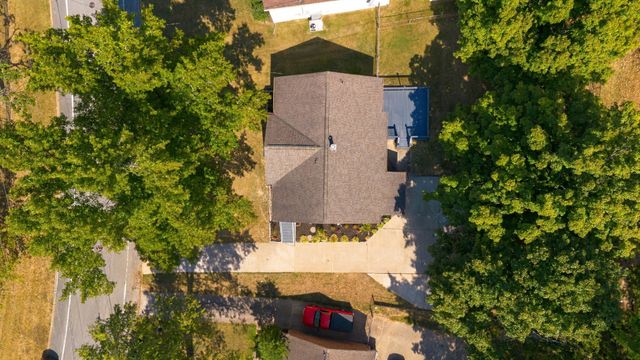 3021 Blackwood Dr, Nashville, TN 37214
