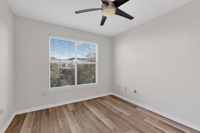 330 Las Colinas Boulevard E 418, Irving, TX 75039