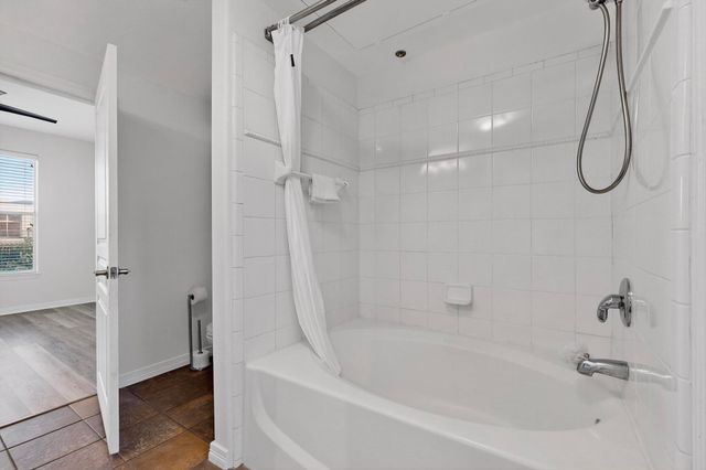 330 Las Colinas Boulevard E 418, Irving, TX 75039