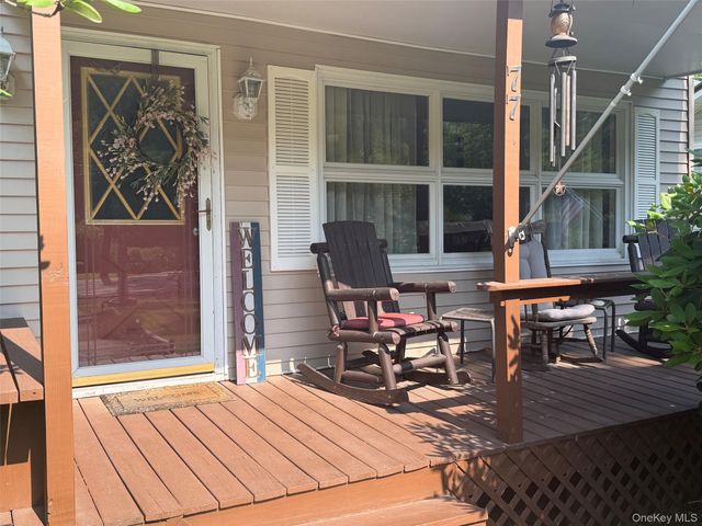 77 Rockland Road, Roscoe, NY 12776