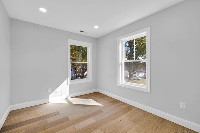 183 Vesper Street, Fairfield, CT 06825