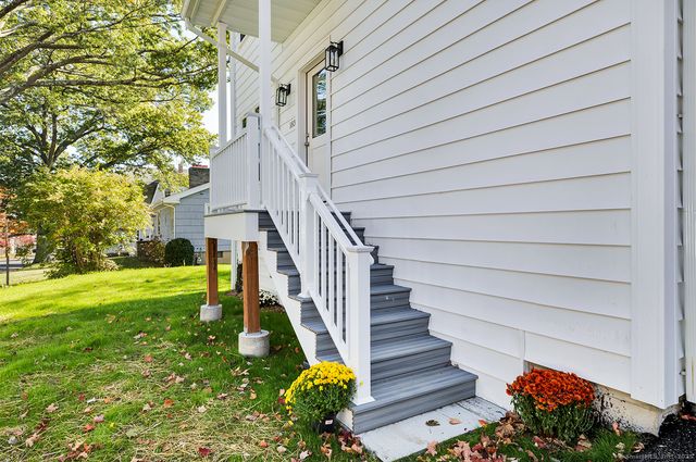 183 Vesper Street, Fairfield, CT 06825