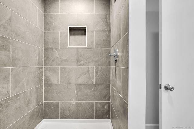 183 Vesper Street, Fairfield, CT 06825