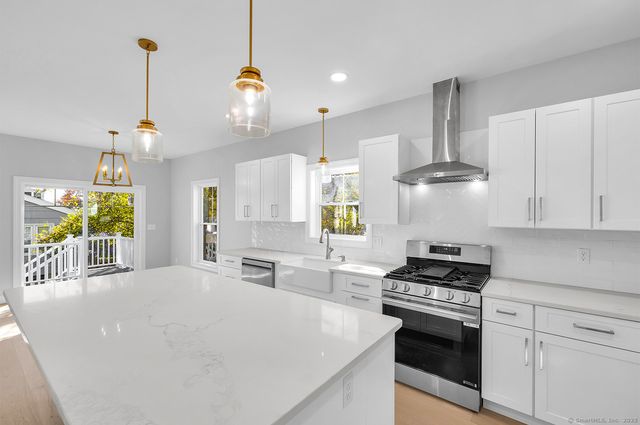 183 Vesper Street, Fairfield, CT 06825