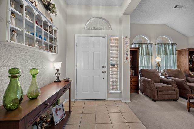 302 Abel Drive, Glenn Heights, TX 75154