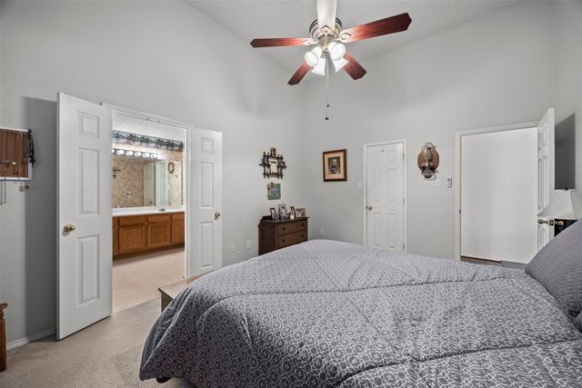 302 Abel Drive, Glenn Heights, TX 75154