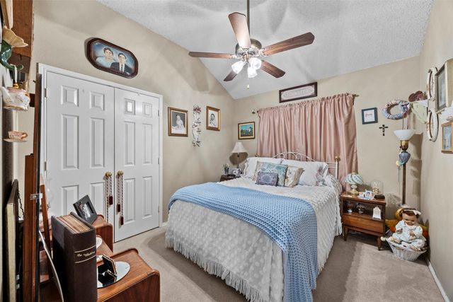 302 Abel Drive, Glenn Heights, TX 75154