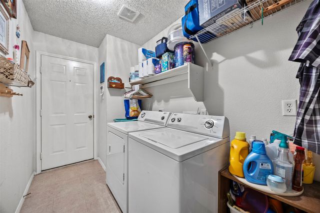 302 Abel Drive, Glenn Heights, TX 75154