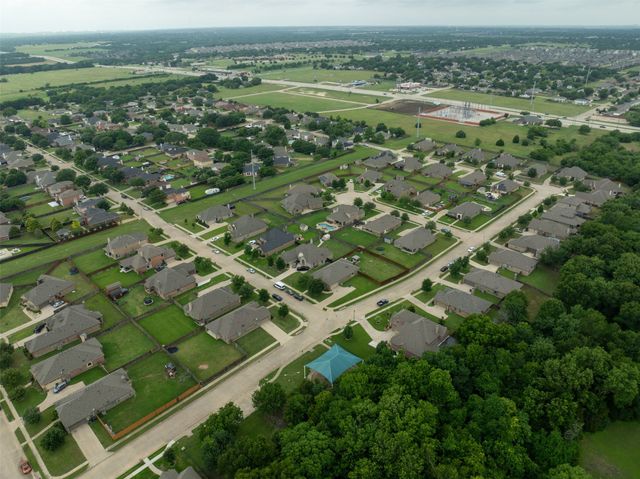 302 Abel Drive, Glenn Heights, TX 75154