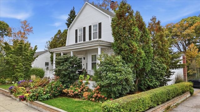 83 Desoto Rd, Boston, MA 02132