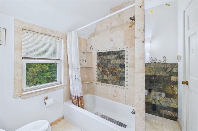 83 Desoto Rd, Boston, MA 02132