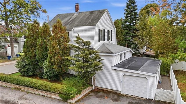 83 Desoto Rd, Boston, MA 02132