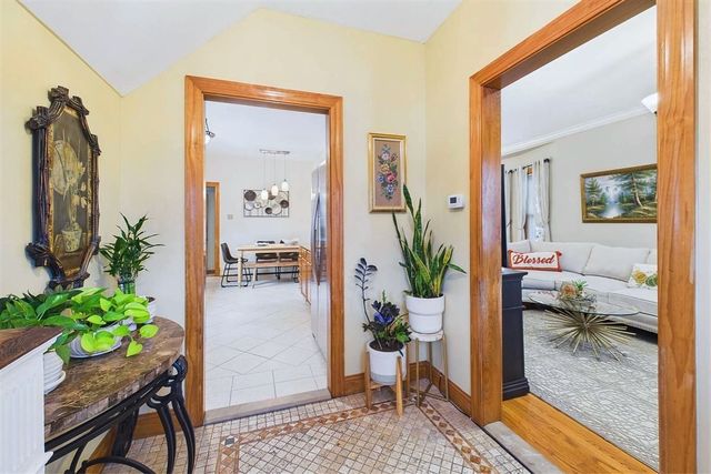 83 Desoto Rd, Boston, MA 02132