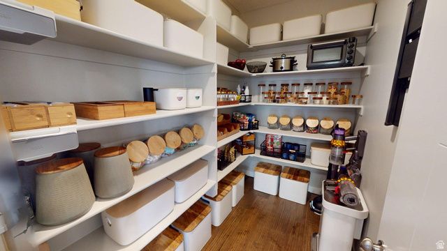 11779 S WINDCROFT CT, Sandy, UT 84092