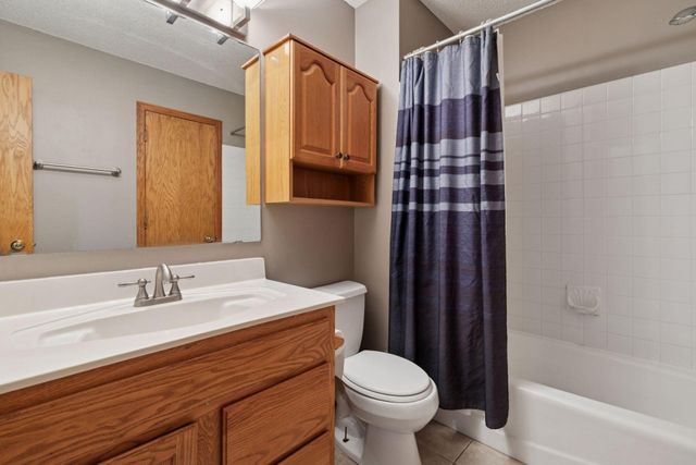 13391 Zarthan Circle, Savage, MN 55378