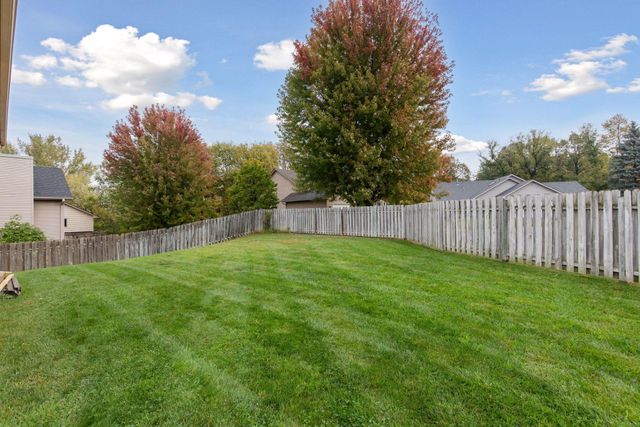 13391 Zarthan Circle, Savage, MN 55378