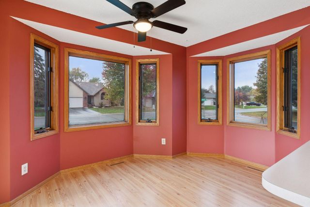 13391 Zarthan Circle, Savage, MN 55378