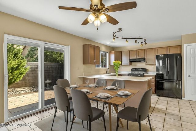 4100 E VILLAGE Circle, Flagstaff, AZ 86004