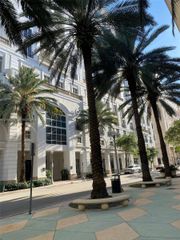10 Aragon Avenue 713, Coral Gables, FL 33134