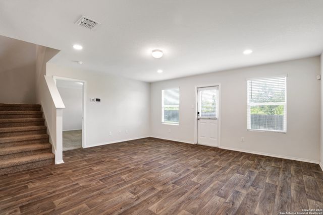 2850 LINDENWOOD RUN, San Antonio, TX 78245