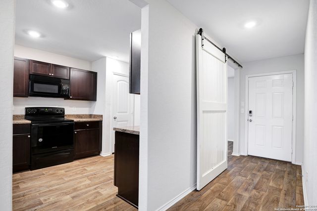 2850 LINDENWOOD RUN, San Antonio, TX 78245