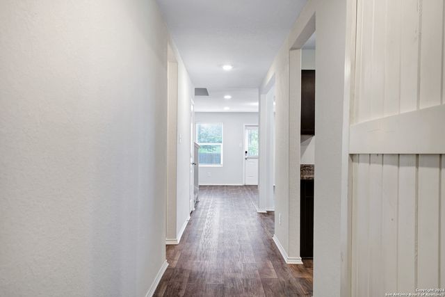 2850 LINDENWOOD RUN, San Antonio, TX 78245