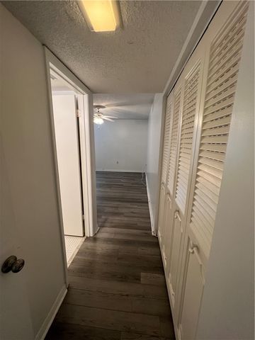 835 18th Street 409, Vero Beach, FL 32960