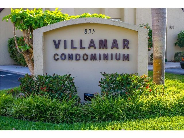 835 18th Street 409, Vero Beach, FL 32960