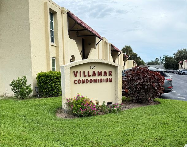 835 18th Street 409, Vero Beach, FL 32960