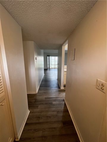835 18th Street 409, Vero Beach, FL 32960