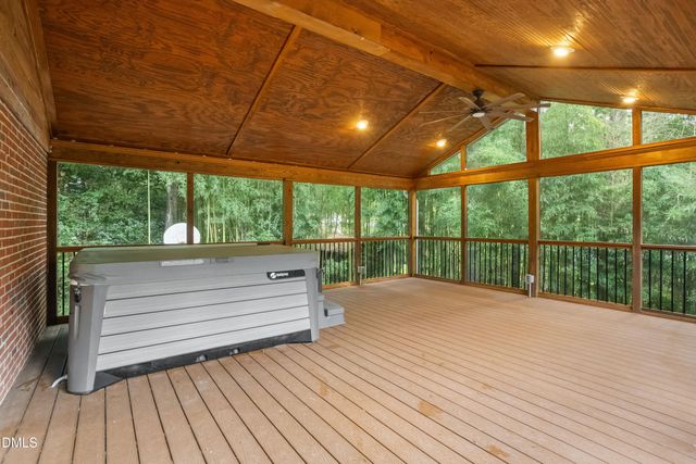 4816 Deerwood Drive, Raleigh, NC 27612
