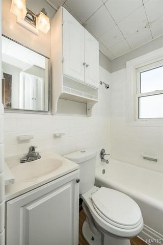 10071 Diamond Drive, St Louis, MO 63137