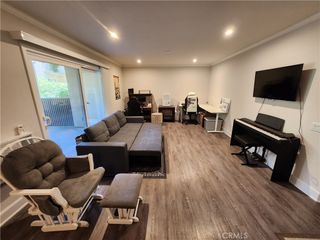 8515 Villa La Jolla Drive F, La Jolla, CA 92037