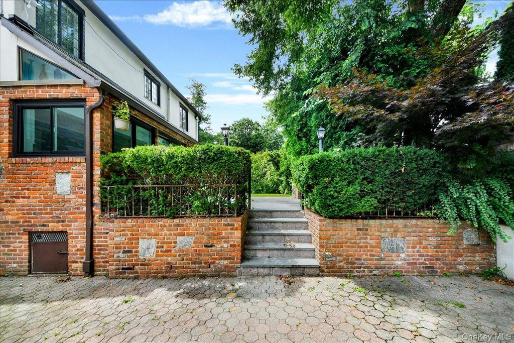 7 Denman Place, Mount Vernon, NY 10552 — photo 5