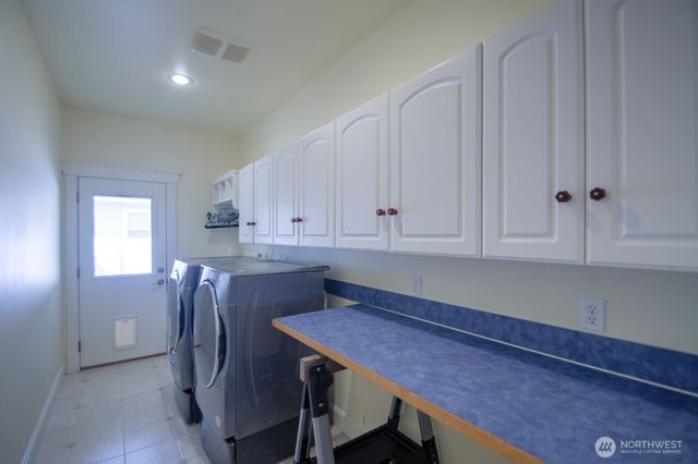 5140 66th Avenue SE, Lacey, WA 98513