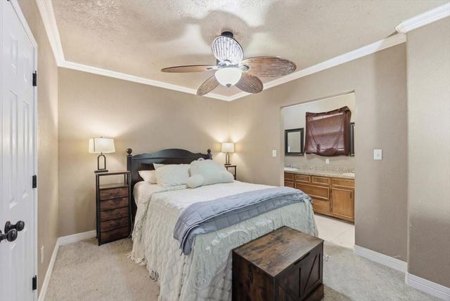 2323 Avenue A, Nederland, TX 77627