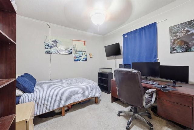 2323 Avenue A, Nederland, TX 77627