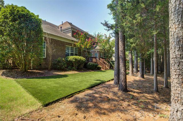 16815 Crosshaven Drive, Charlotte, NC 28278